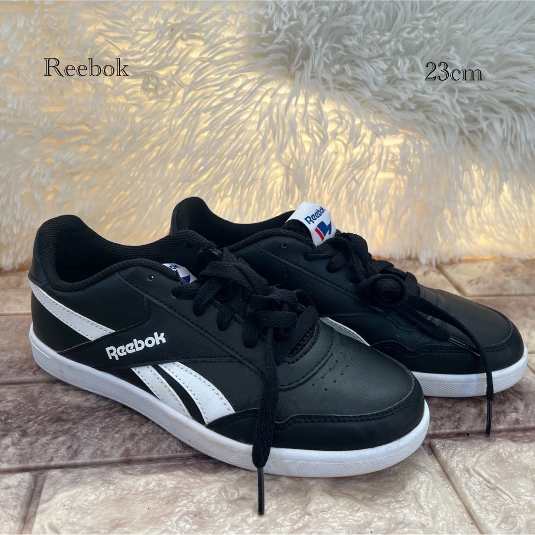 Reebok(リーボック)の新品同様　リーボック　m48482 23cm レディースの靴/シューズ(スニーカー)の商品写真