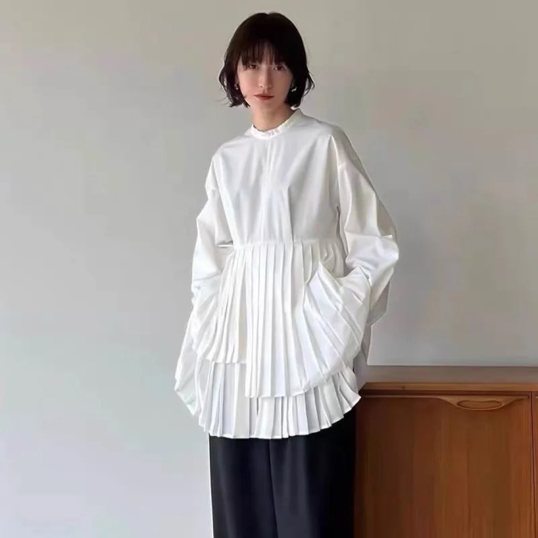 CLANE(クラネ)のCLANE SHAPE LINE PLEAT TOPS レディースのトップス(シャツ/ブラウス(長袖/七分))の商品写真