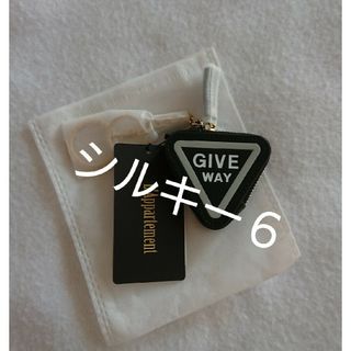 アパルトモンドゥーズィエムクラス(L'Appartement DEUXIEME CLASSE)のGOOD GRIEF グッドグリーフ Medicine Case(キーホルダー)