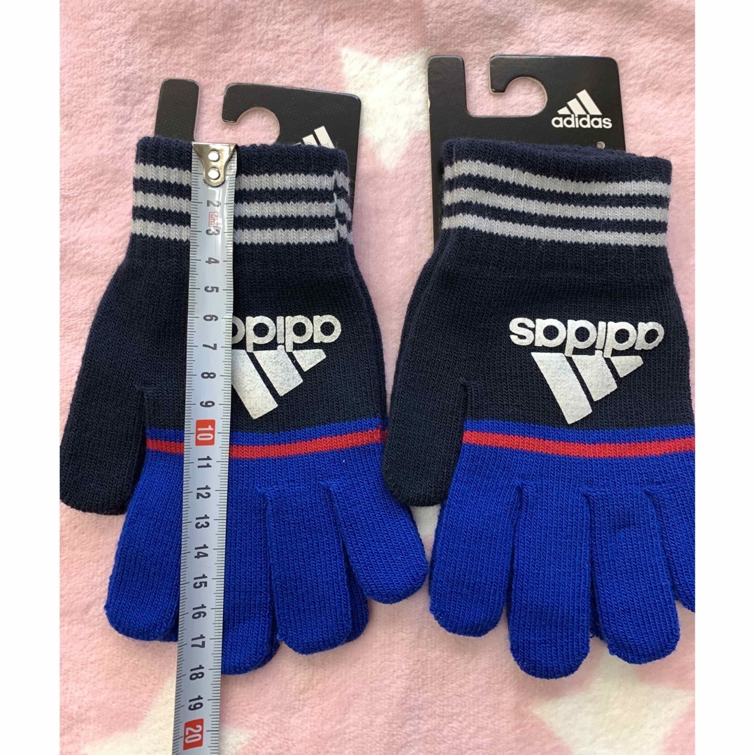 adidas(アディダス)のadidas 手袋2つセットで！ キッズ/ベビー/マタニティのこども用ファッション小物(手袋)の商品写真