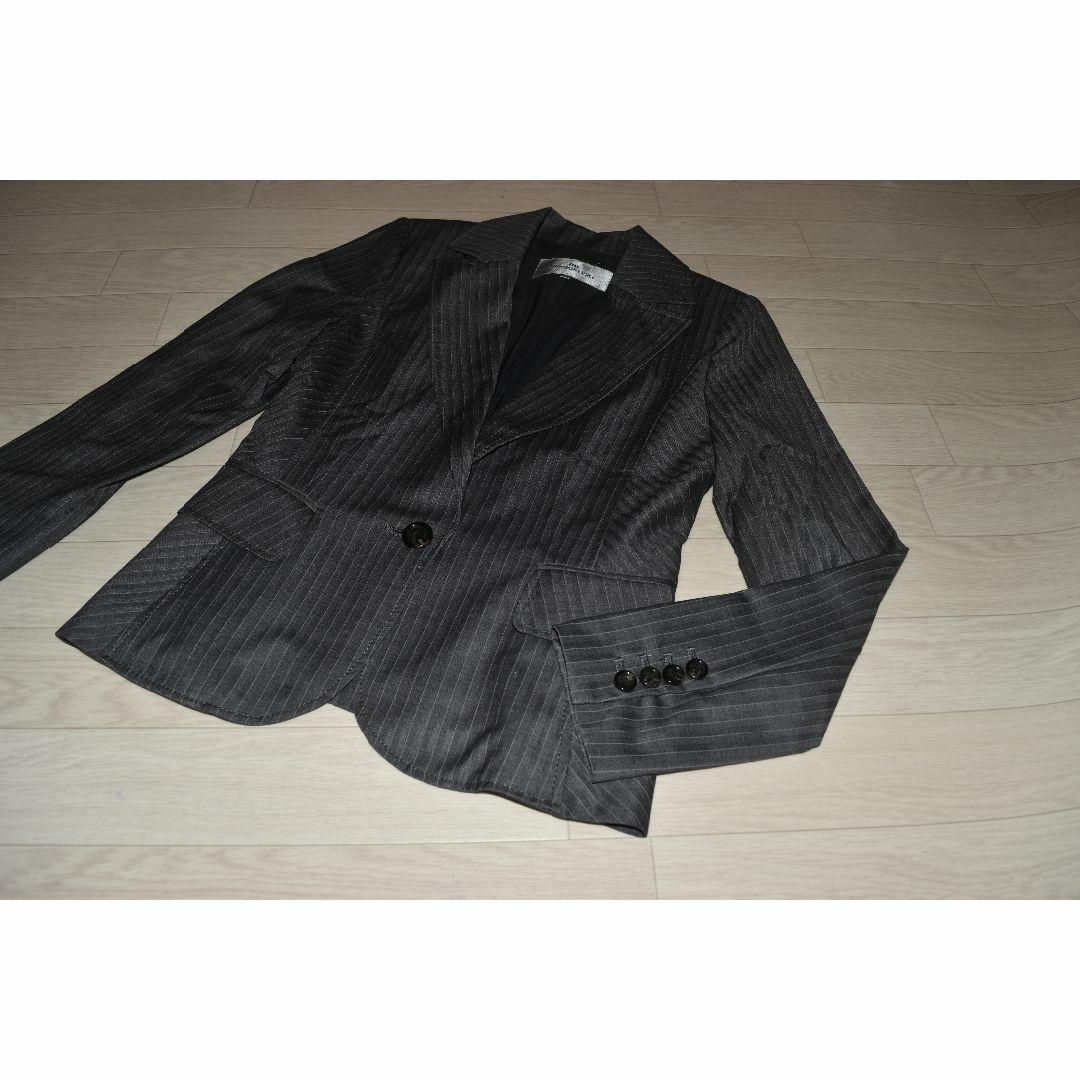 VIAGGIO BLU(ビアッジョブルー)のViaggio Blu ビッキー スーツ 1　日本製 レディースのフォーマル/ドレス(スーツ)の商品写真