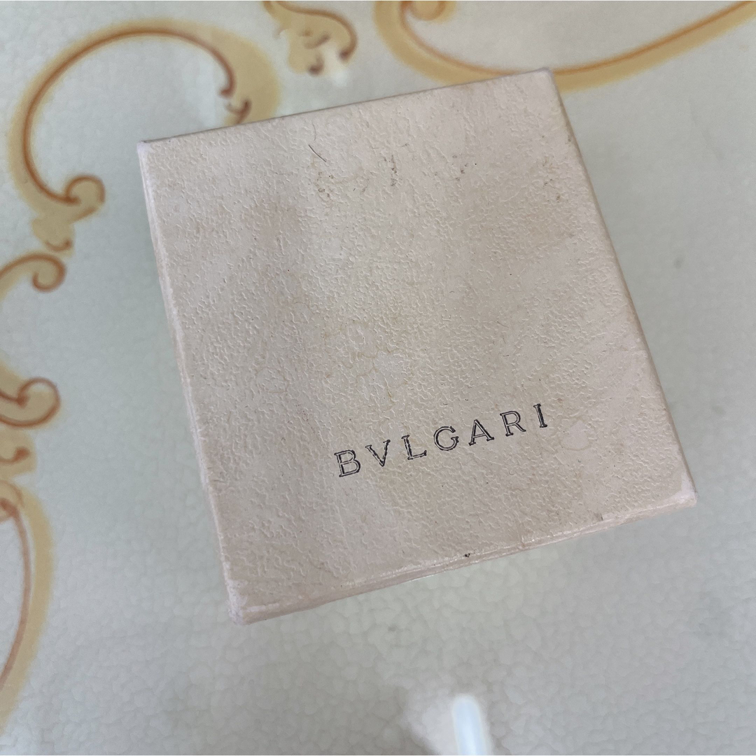 BVLGARI(ブルガリ)のBVLGARI リングケース ペンダントトップ 収納 ボックス 高級 重厚  インテリア/住まい/日用品のインテリア小物(小物入れ)の商品写真