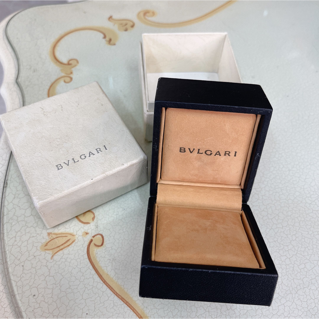 BVLGARI(ブルガリ)のBVLGARI リングケース ペンダントトップ 収納 ボックス 高級 重厚  インテリア/住まい/日用品のインテリア小物(小物入れ)の商品写真