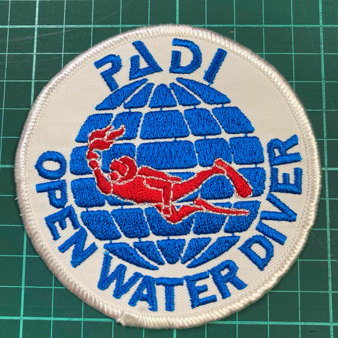 PADI ステッカー　ワッペン スポーツ/アウトドアのスポーツ/アウトドア その他(マリン/スイミング)の商品写真