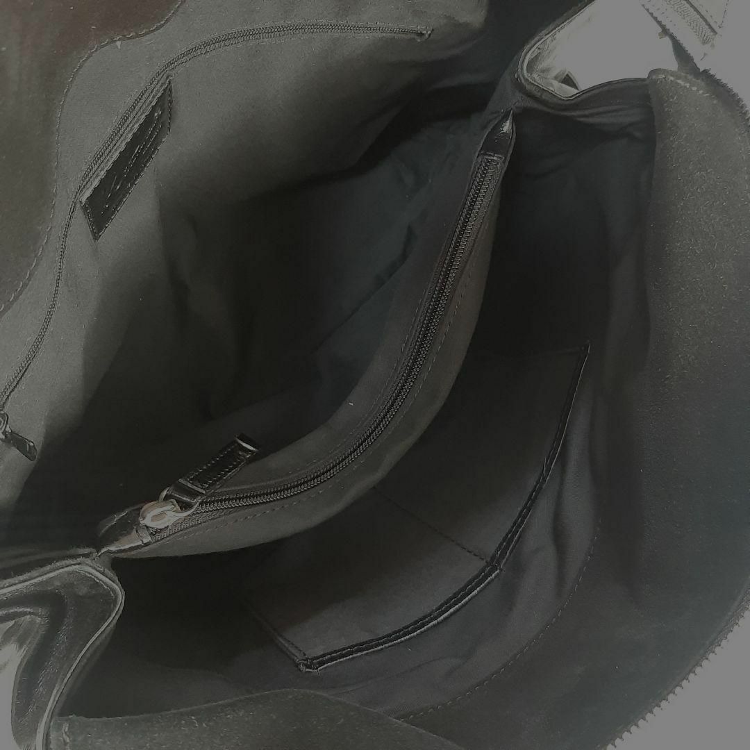 Kitamura(キタムラ)のキタムラ　トートバッグ　革　ロゴ　黒　A4　レザー　大容量　肩掛け　ファスナー レディースのバッグ(トートバッグ)の商品写真