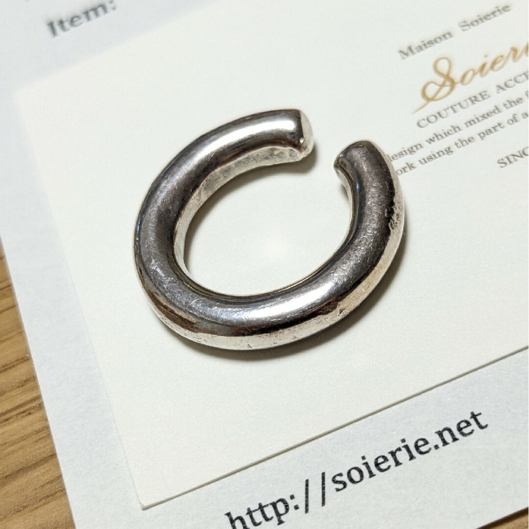 Soierie(ソワリー)のソワリー soierie フローイヤーカフ レディースのアクセサリー(イヤーカフ)の商品写真