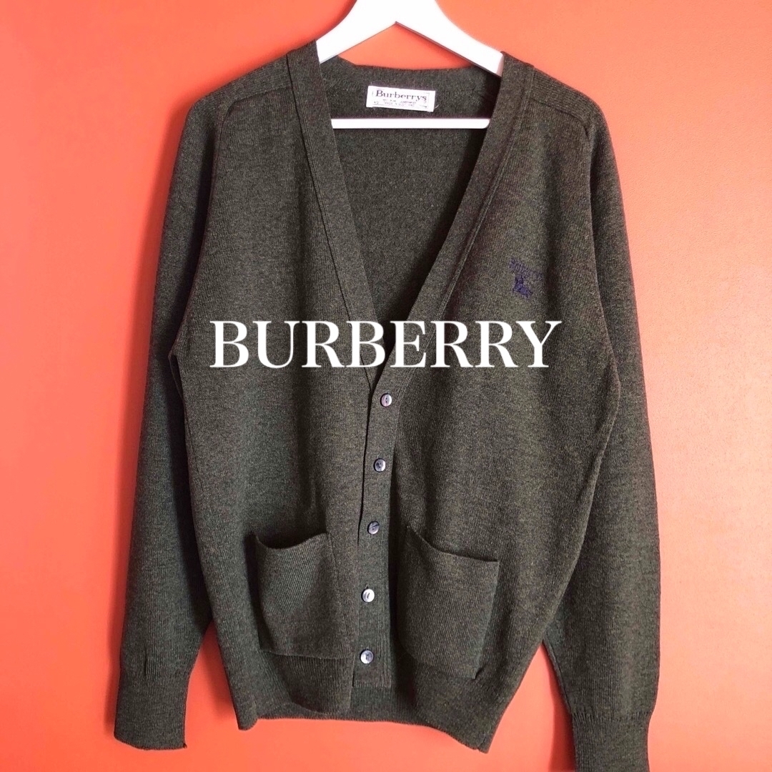 BURBERRY(バーバリー)の美品 Burberry イギリス製 ロゴ 刺繍 Ｖネック ニット カーディガン メンズのトップス(カーディガン)の商品写真