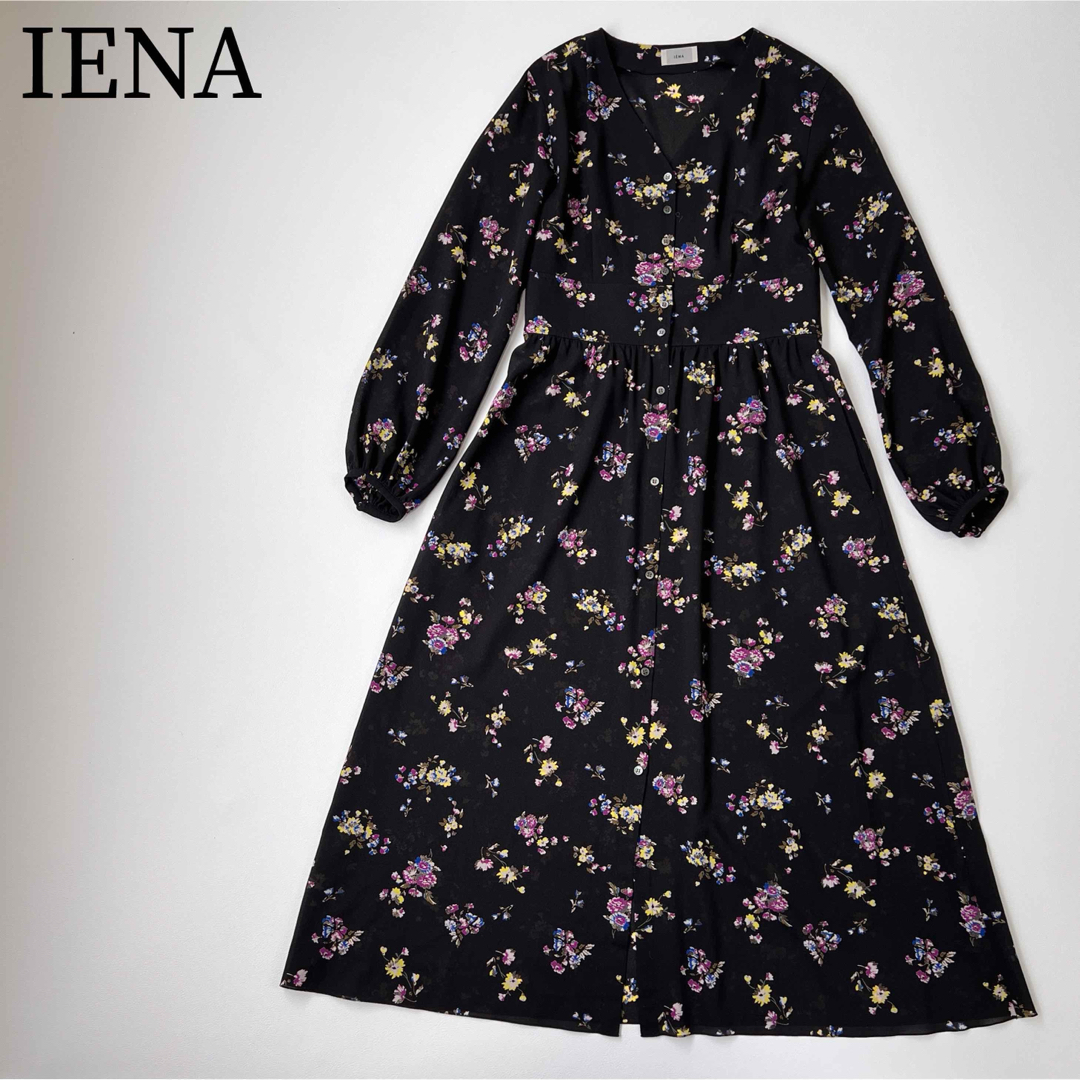 IENA(イエナ)の美品　IENA イエナ　ロングワンピース　マキシ丈　花柄　総柄 レディースのワンピース(ロングワンピース/マキシワンピース)の商品写真