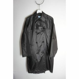 新品 PRADA プラダ ナイロン トレンチ コート 黒1226N△背面にはP