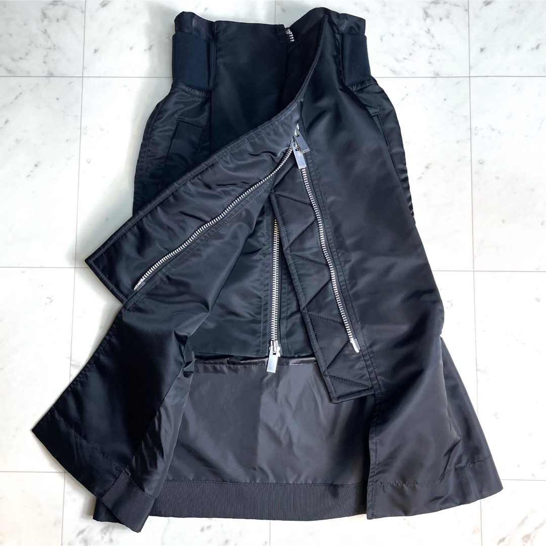 sacai(サカイ)の【一星様専用】sacaiナイロンツイルミックススカート 0 ブラック 黒 レディースのスカート(ロングスカート)の商品写真