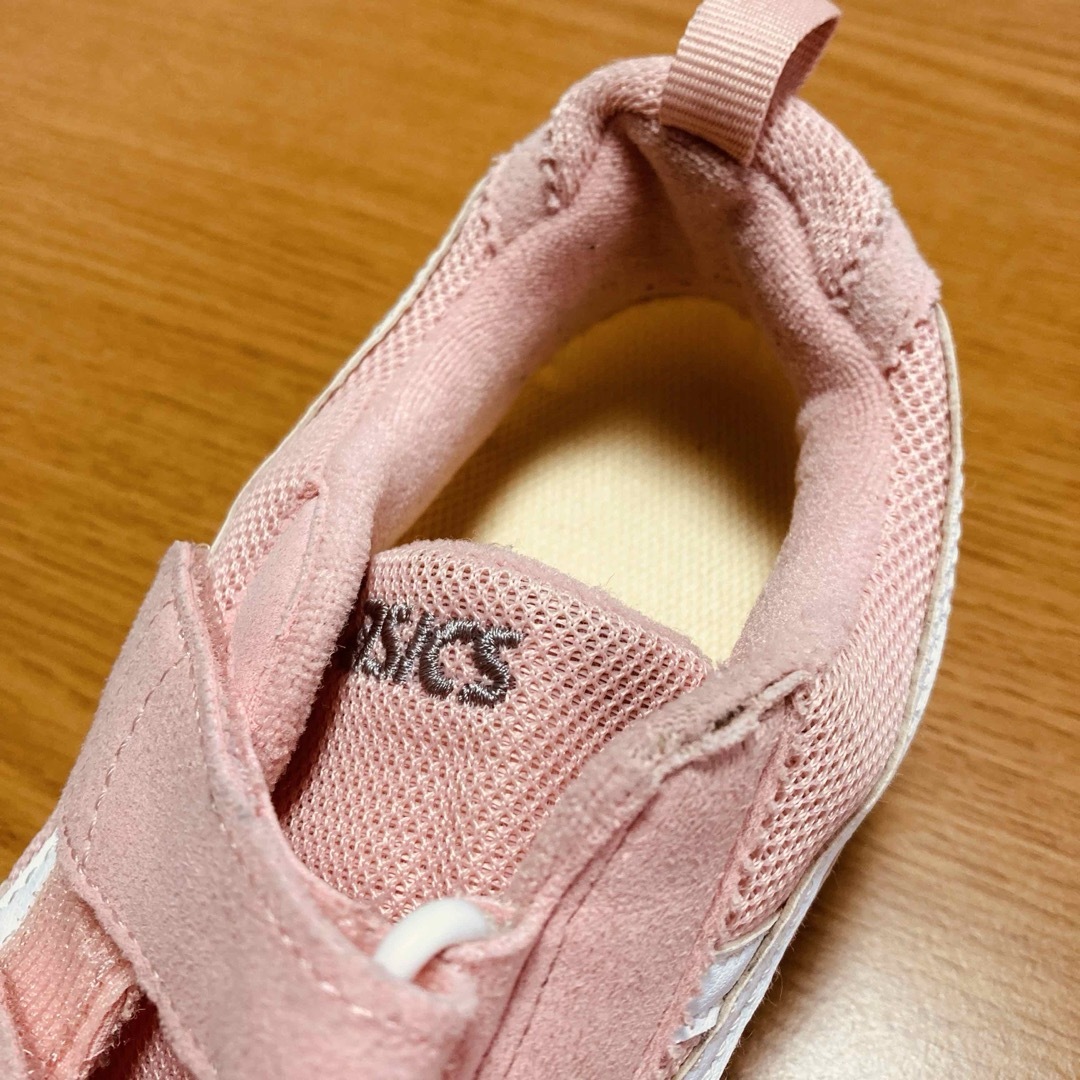 asics(アシックス)のasics アシックス　シューズ　21.5cm キッズ/ベビー/マタニティのキッズ靴/シューズ(15cm~)(スニーカー)の商品写真