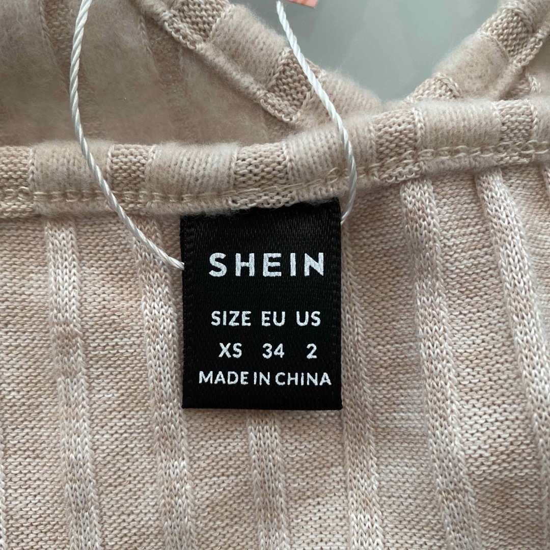 ZARA(ザラ)の【新品☆ノルウェー購入】Shein ふわふわニットキャミソール　ナイトウェア★ レディースのトップス(キャミソール)の商品写真