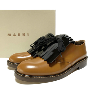 マルニ(Marni)の☆未使用 マルニ エナメル フリンジ レザー ダービーシューズ イタリア製 革靴(ハイヒール/パンプス)