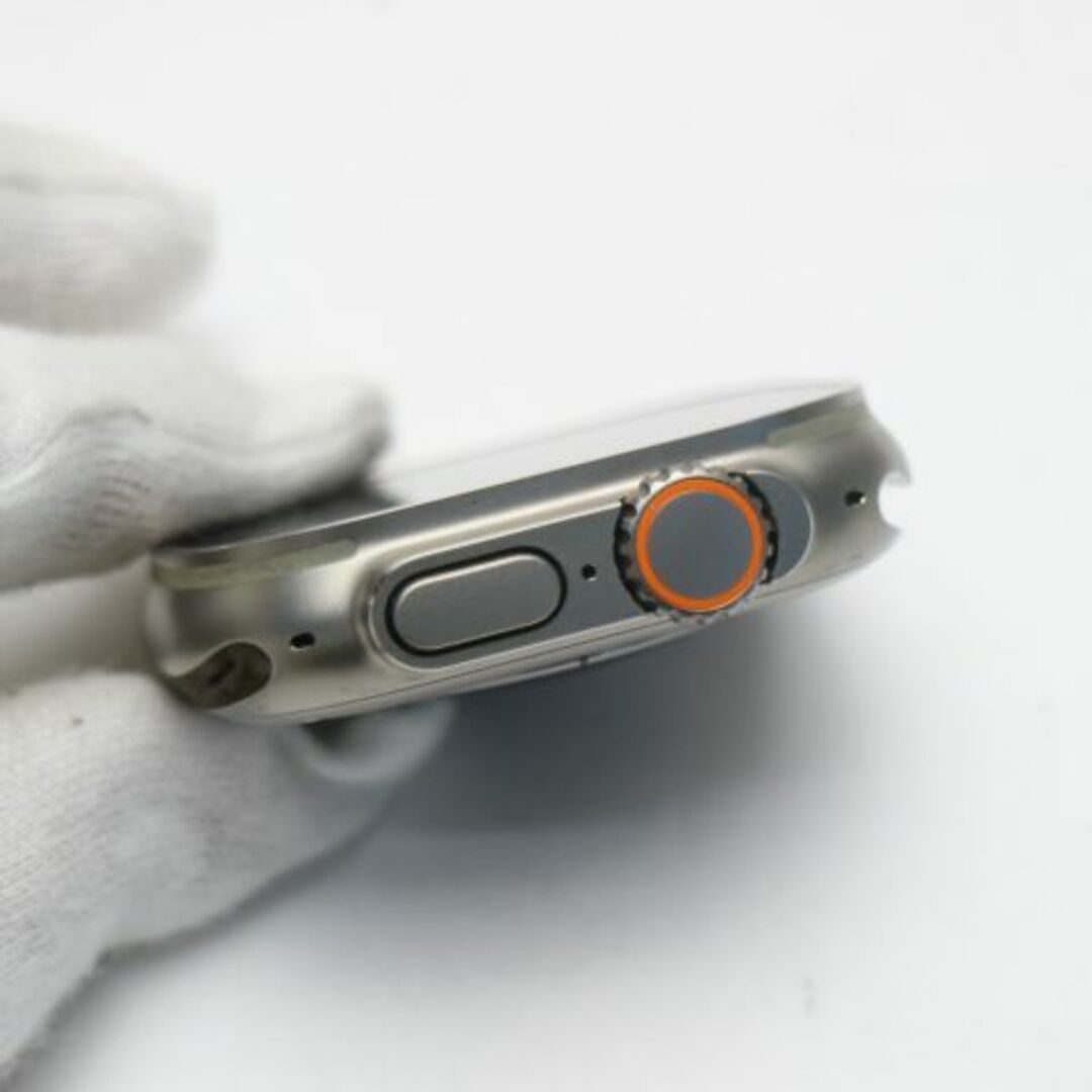 Apple(アップル)の新品同様 Apple Watch Ultra 49mm GPS+Cellular チタニウム M222 スマホ/家電/カメラのスマホ/家電/カメラ その他(その他)の商品写真