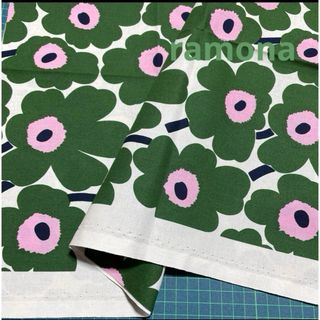 マリメッコ(marimekko)の⭐️キープ 廃番カラー マリメッコ 生地 ミニウニッコ グリーン2016年カラー(生地/糸)