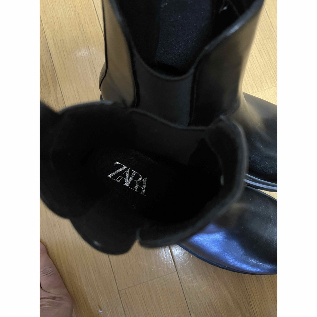 ZARA(ザラ)のZARA コアブーツ レディースの靴/シューズ(ブーツ)の商品写真