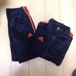 アディダス(adidas)のジャージ♡取り引き中15日まで♡(カジュアルパンツ)