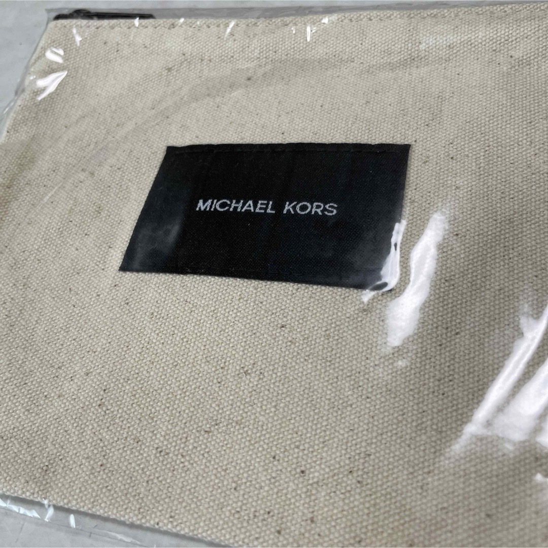 マイケルコース マルチ ポーチ 非売品 レディースのファッション小物(ポーチ)の商品写真