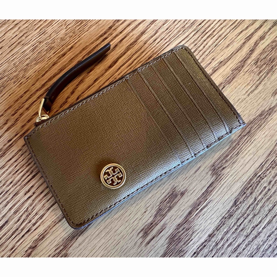 Tory Burch トップジップカードケーストリーバーチ