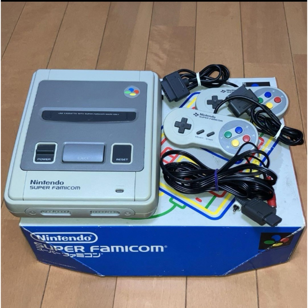 スーパーファミコン　本体＋付属品　人気タイトル説明書付き　すぐに遊べるセット！家庭用ゲーム機本体