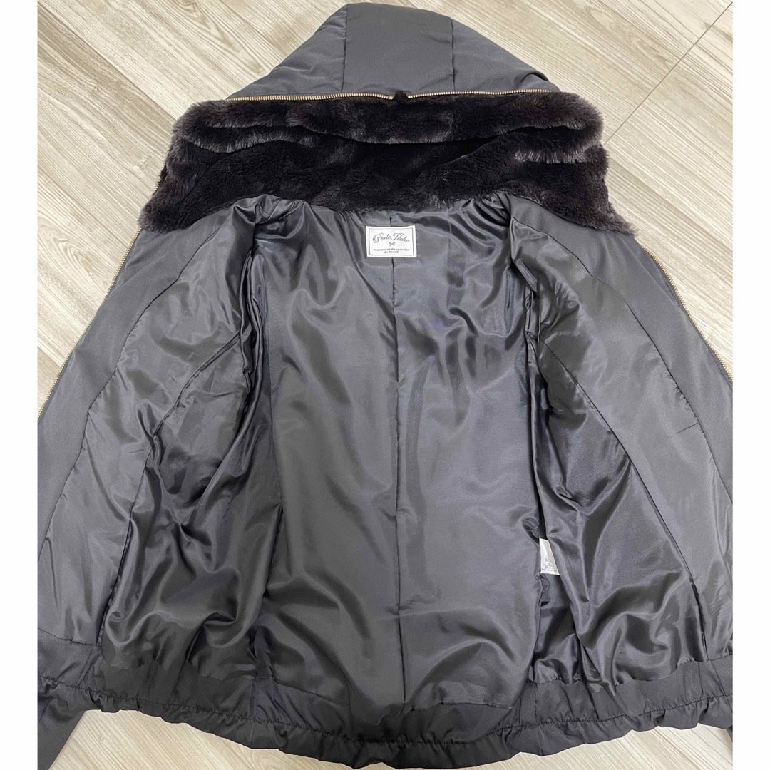 Perle Peche(ペルルペッシュ)のペルルペッシュ✨ファーフードショートダウン レディースのジャケット/アウター(ダウンコート)の商品写真