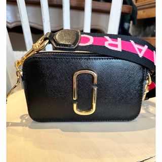 マークジェイコブス(MARC JACOBS)の美品マークジェイコブス　スナップショットバッグ(ショルダーバッグ)