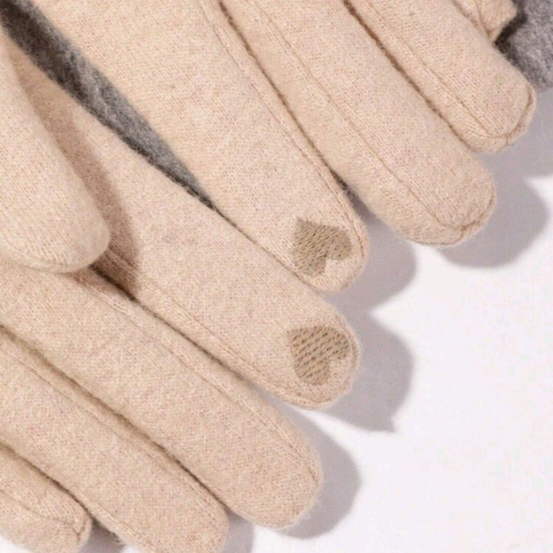 裏起毛 手袋 通勤 ファー ベージュ 通学 防寒 冬 韓国 レディースのファッション小物(手袋)の商品写真