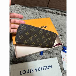 LOUIS VUITTON - 限定✨Aランク❤️LOUIS VITTON ポルトフォイユ サラ