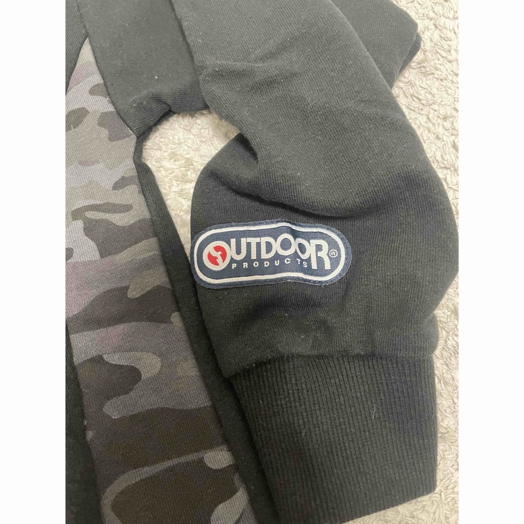 OUTDOOR(アウトドア)のロゴパーカー　outdoor 140 キッズ/ベビー/マタニティのキッズ服男の子用(90cm~)(Tシャツ/カットソー)の商品写真