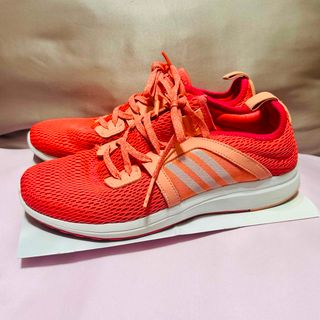 アディダス(adidas)の中古 adidas アディダス スニーカー オレンジ レディース 23.5cm(スニーカー)