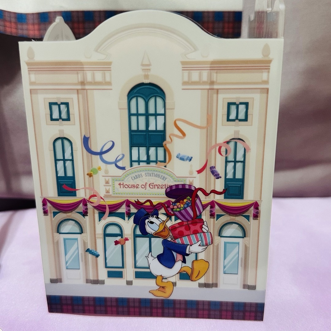 Disney(ディズニー)のディズニーリゾート 36周年 小物入れ フラッグセット エンタメ/ホビーのおもちゃ/ぬいぐるみ(キャラクターグッズ)の商品写真