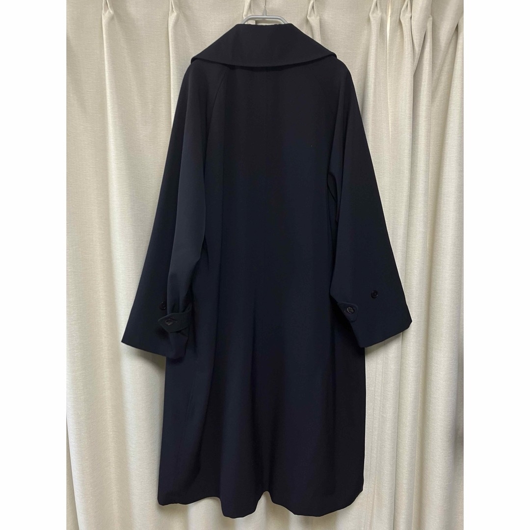 COMOLI(コモリ)のCOMOLI 19SS ウールギャバ ダブルブレステッドコート NAVY 1 メンズのジャケット/アウター(トレンチコート)の商品写真