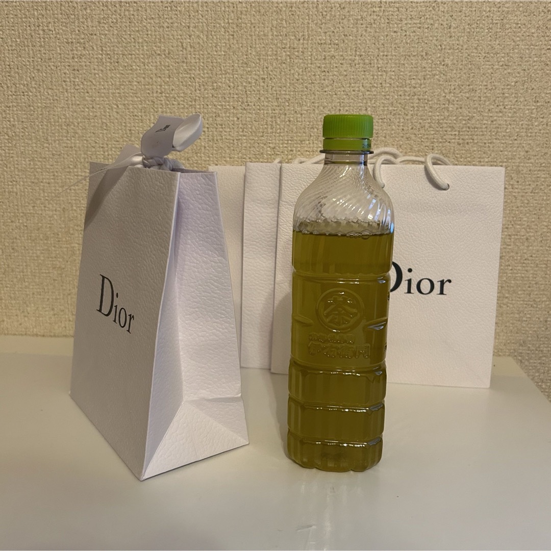 Christian Dior(クリスチャンディオール)のDior ショッパー・リボン 5枚 レディースのバッグ(ショップ袋)の商品写真