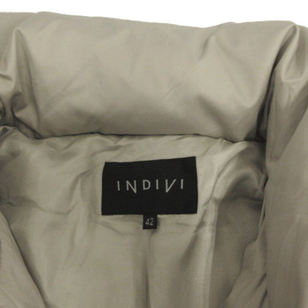 INDIVI(インディヴィ)のINDIVI ダウンジャケット ボリュームカラー ダブルジップ グレージュ 42 レディースのジャケット/アウター(ダウンジャケット)の商品写真