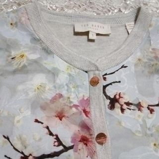 テッドベイカー(TED BAKER)のTED BAKER♡桜カーディガン♪(カーディガン)