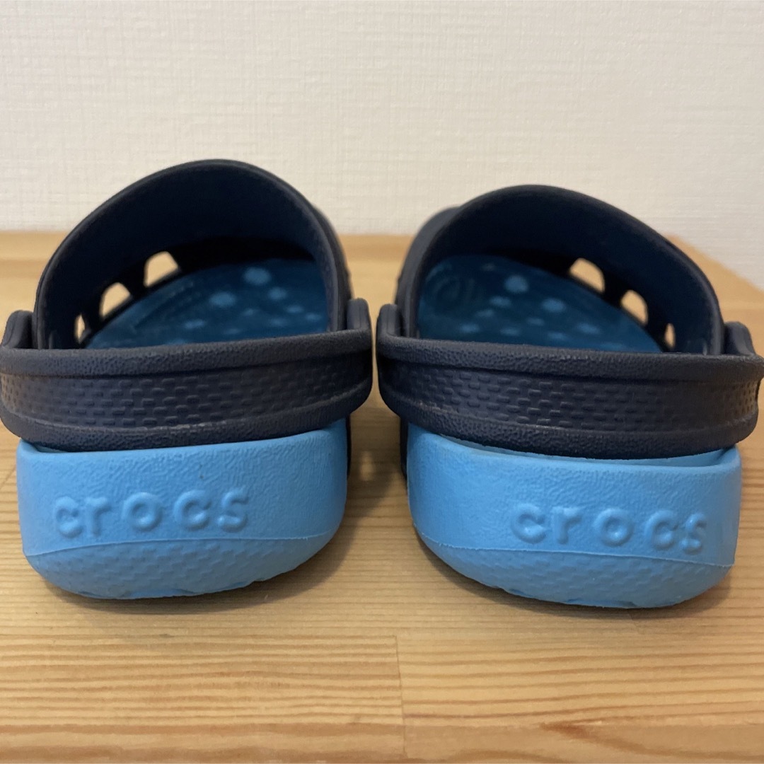 crocs(クロックス)のクロックス　サンダル　15cm キッズ/ベビー/マタニティのキッズ靴/シューズ(15cm~)(サンダル)の商品写真