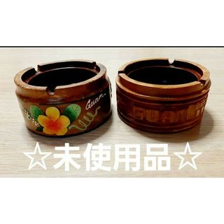 未使用品☆GUAM グアム お土産 小物入れ  灰皿　木製　工芸品　ハイビスカス(灰皿)