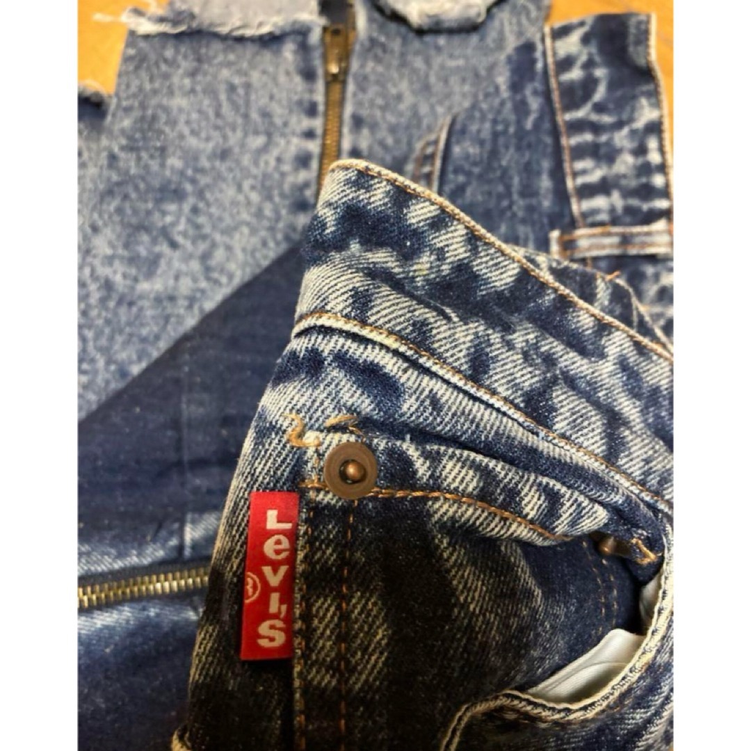 VETEMENTS(ヴェトモン)のVETEMENTS Levi's デニム　パンツ　ヴェモン　リーバイス　即完売品 メンズのパンツ(デニム/ジーンズ)の商品写真