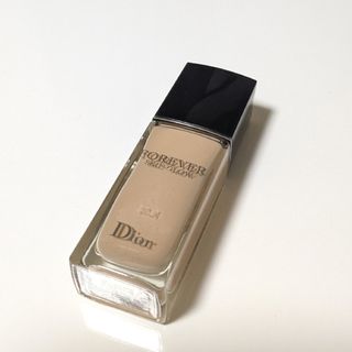 Dior - 【新品未使用】ディオールリキッドファンデーションスポンジ付