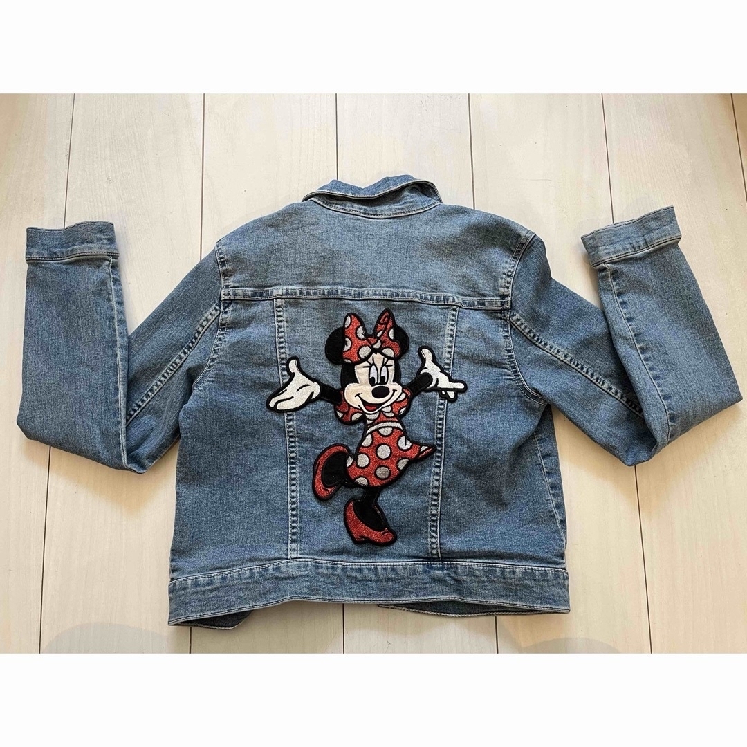 H&M(エイチアンドエム)のデニムジャケット140  H&M Disney Minnie キッズ/ベビー/マタニティのキッズ服女の子用(90cm~)(ジャケット/上着)の商品写真