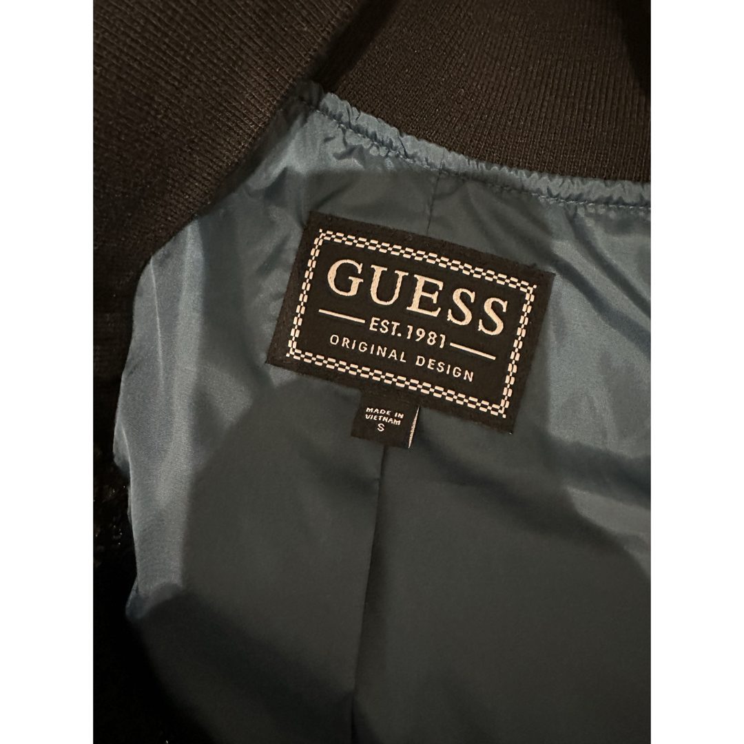 GUESS レディースのジャケット/アウター(その他)の商品写真