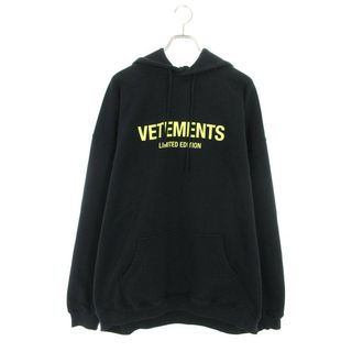 ヴェトモン(VETEMENTS)のヴェトモン  24SS  UE64HD600X リミテッドエディションロゴプリントパーカー メンズ XS(パーカー)