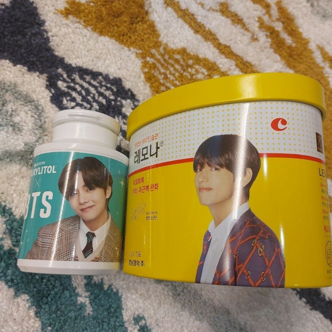 防弾少年団(BTS)(ボウダンショウネンダン)のBTS　XYLITOL　レモナ　テヒョン　テテ　V　LEMONA　ハート缶 エンタメ/ホビーのタレントグッズ(アイドルグッズ)の商品写真