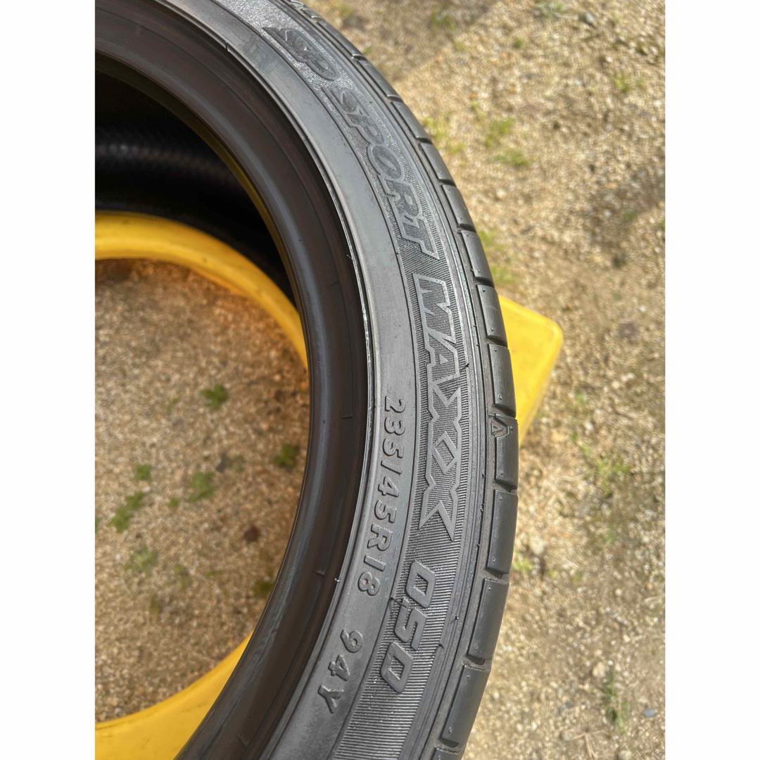 DUNLOP(ダンロップ)の国産　2018年製　235/45R18 2本　レクサスGS マークX テスラ 自動車/バイクの自動車(タイヤ)の商品写真