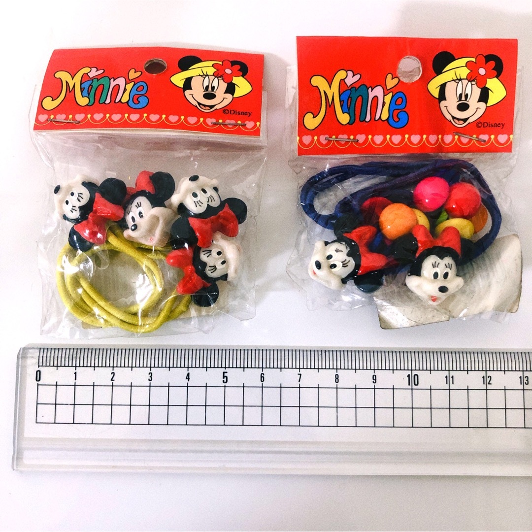 Disney(ディズニー)の新品 未開封 ミニー レア 希少 レトロ  ヘアゴム  2セット エンタメ/ホビーのおもちゃ/ぬいぐるみ(キャラクターグッズ)の商品写真