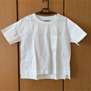 ユニクロ(UNIQLO)のハリ感ある白Tシャツ(Tシャツ/カットソー(半袖/袖なし))