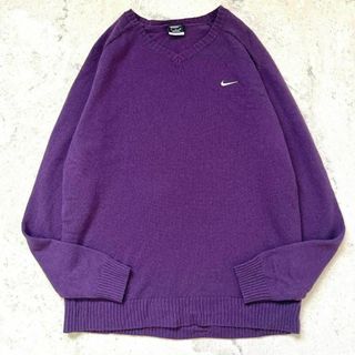 ナイキ(NIKE)の【レア】ナイキ ゴルフ XLサイズ刺繍ロゴ ウール ニット セーター 紫パープル(ニット/セーター)