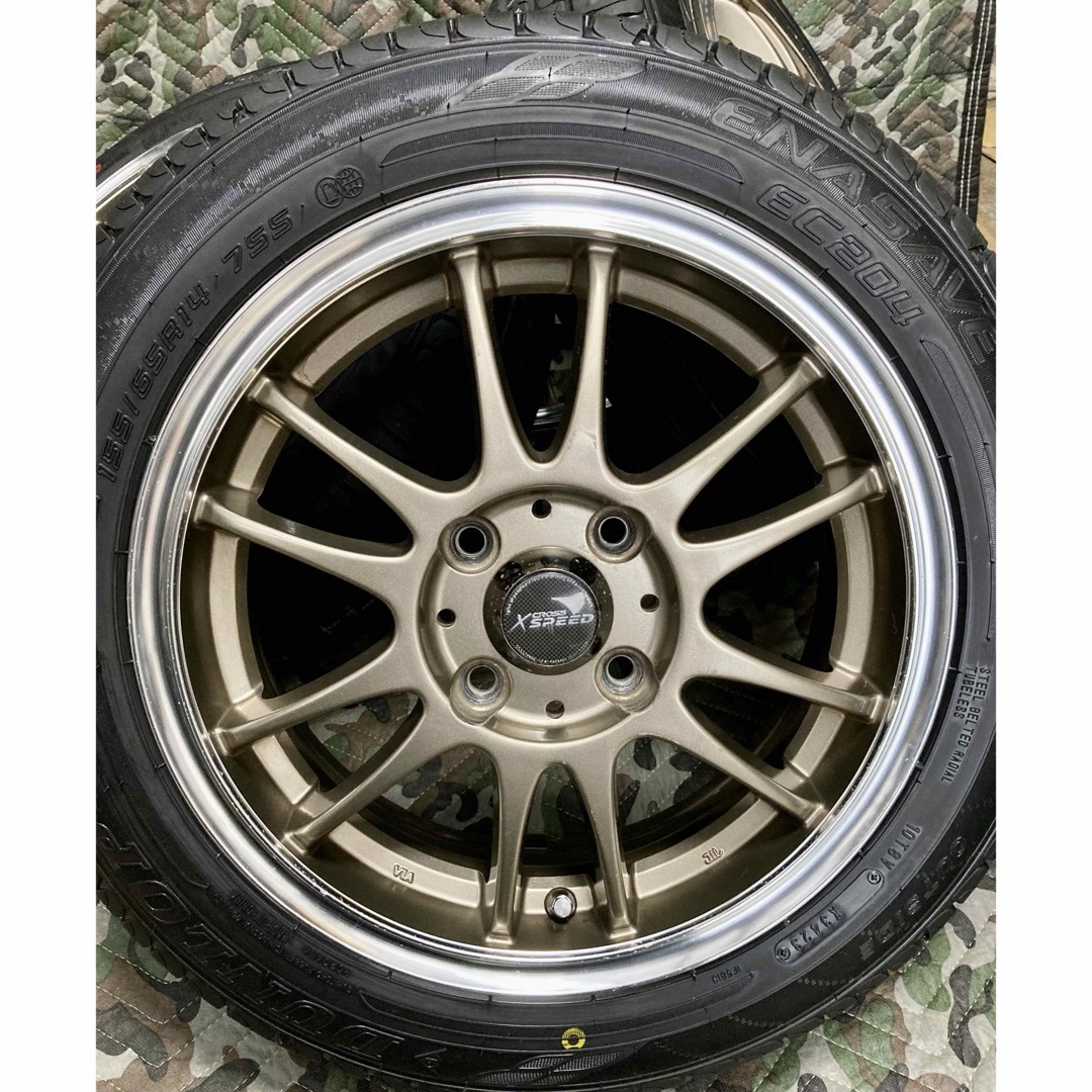 DUNLOP(ダンロップ)の⑯155/65R14 新品ダンロップタイヤ4本と中古ホイールとナット付き 自動車/バイクの自動車(タイヤ・ホイールセット)の商品写真