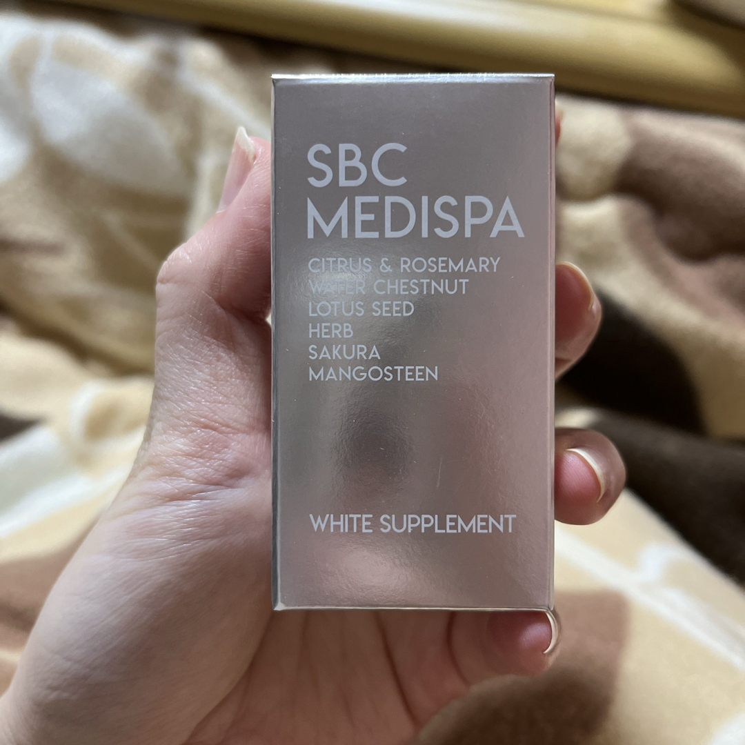 SBC MEDISPA ホワイトサプリメント 湘南美容外科 飲む日焼け止め30粒 コスメ/美容のコスメ/美容 その他(その他)の商品写真