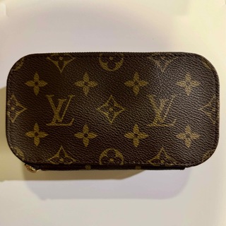 ヴィトン(LOUIS VUITTON) トラベルポーチ ポーチ(レディース)の通販 19